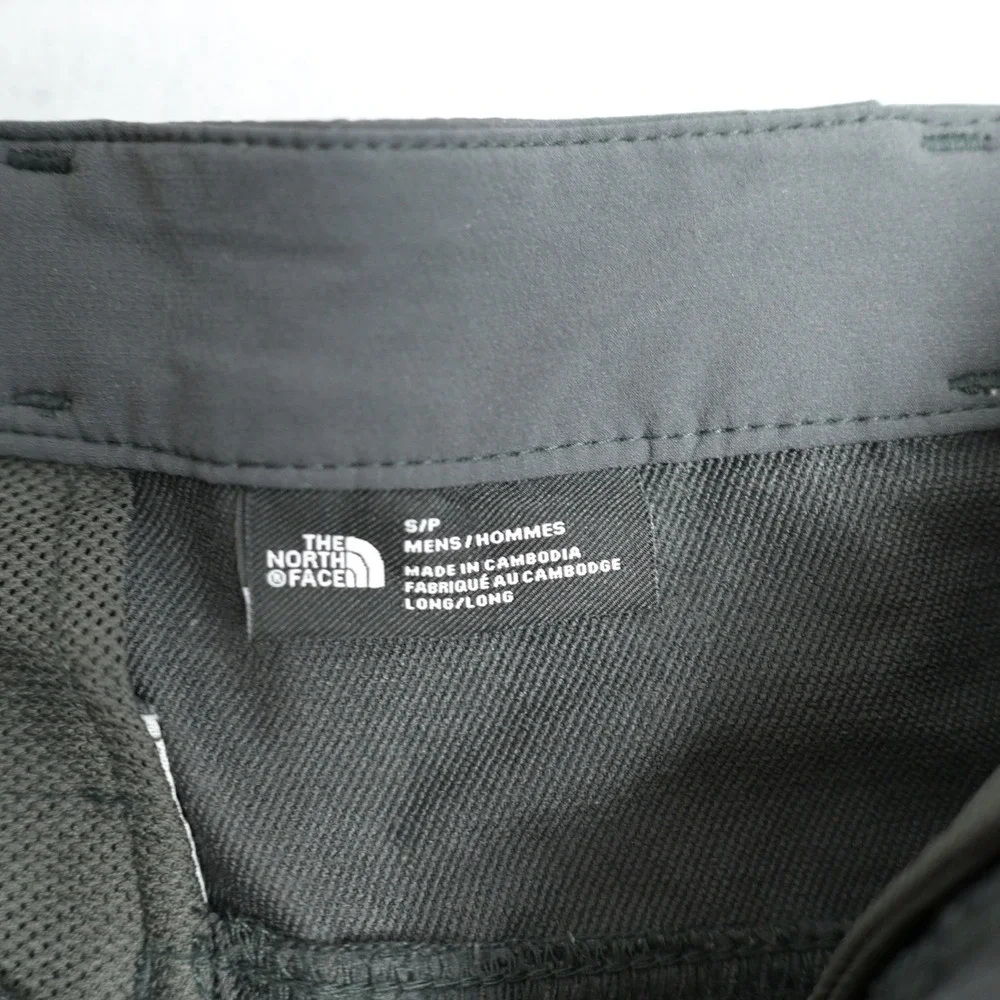 The North Face Mens S Gray‎ Technical Hiking Shorts Built-in Belt Carabiner Long